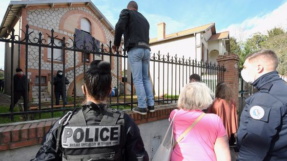 À Toulouse, la maison de Roland, retraité de 88 ans squatté par des jeunes, a été libérée en février dernier. ©Maxppp - Frédéric Charmeux - Photo PQR - La Dépêche du Midi
