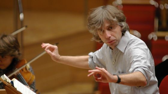 Le chef d'orchestre Giovanni Antonini à la tête de l'Orchestre de Chambre de Bâle ©Getty - Photo by Wöstmann/ullstein bild via Getty Images