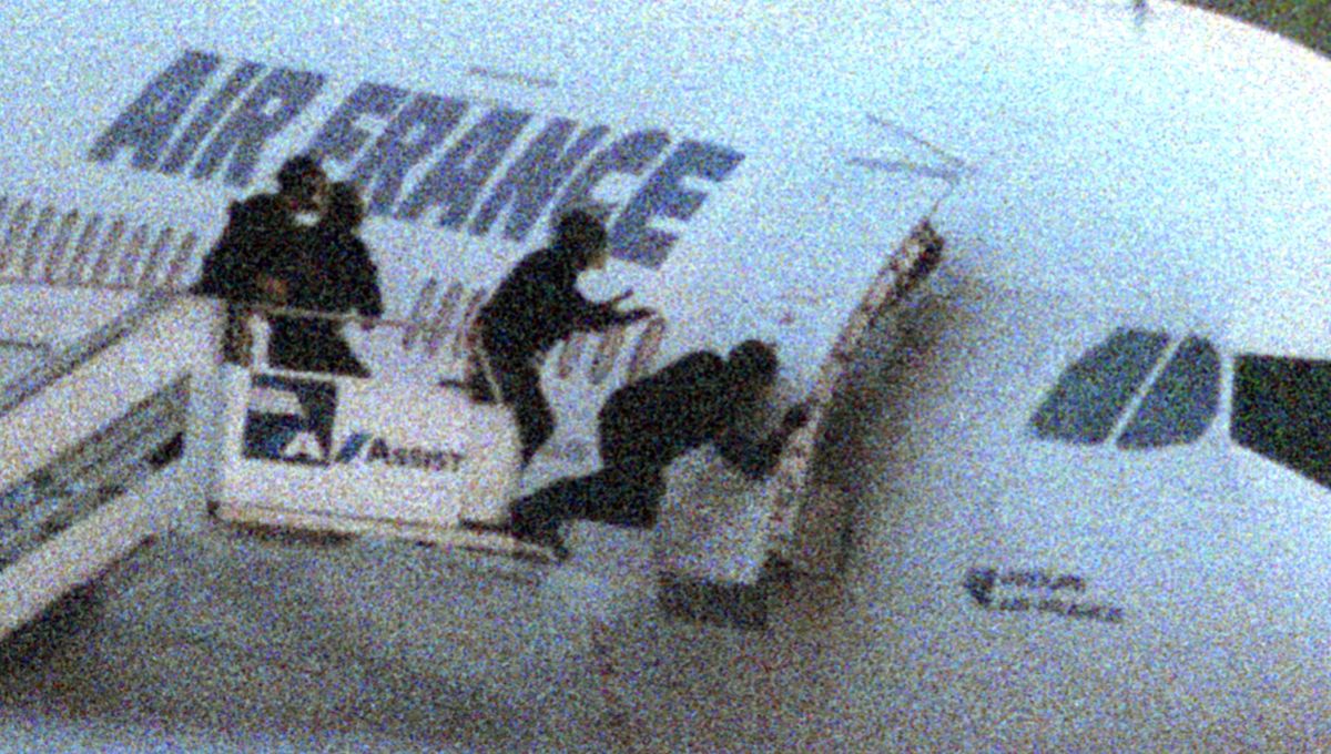 Vol 8969 Alger Paris Trois Jours D Angoisse En Direct