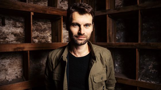 Le guitariste Samuel Strouk vient de lancer une nouvelle plateforme de streaming : "MUSIC iN", et propose un nouveau modèle de consommation de la musique - Sylvain Gripoix