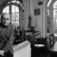 Paul Ricœur en 1990 dans le salon des "Murs Blancs"