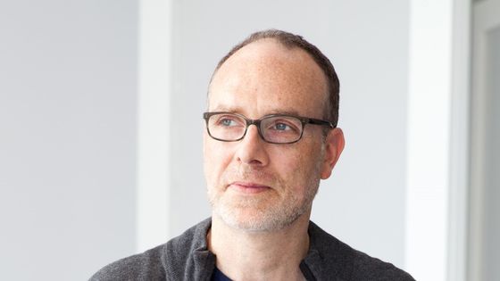 Portrait de l'historien et professeur Stéphane Gerson auteur de "Disaster Falls" (Alma) - Nina Subin