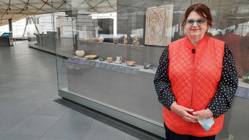 Yannick Lintz, directrice du département des Arts de l'Islam du Louvre