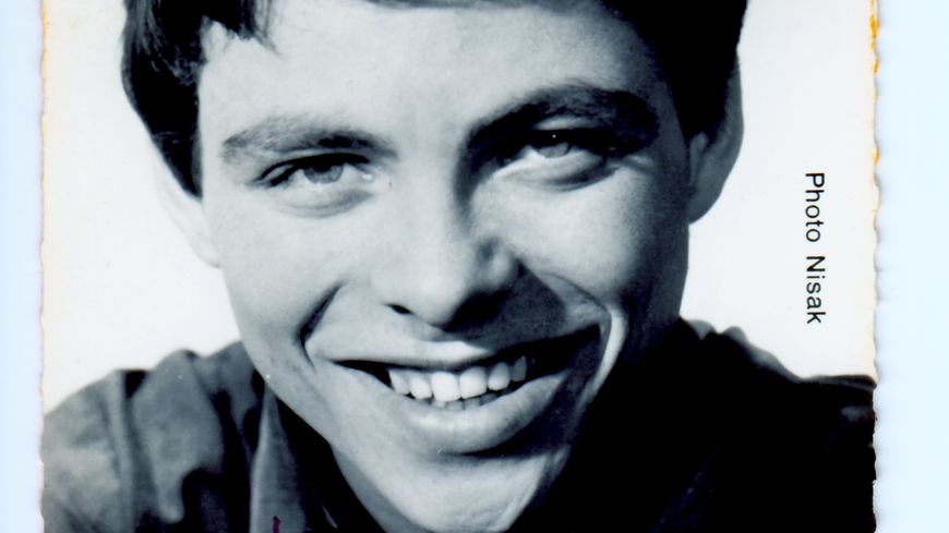 Photo dédicacée, période variété yéyé, 1964.