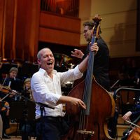 Avishai Cohen et le Gothenburg Symphony Orchestra sous la baguette d'Alexander Hanson