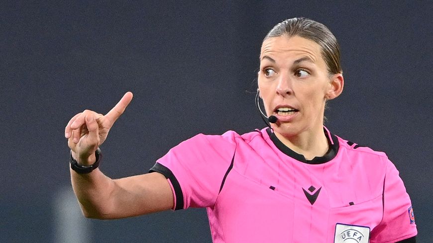 Stéphanie Frappart - match Kiev VS Juve (Vincenzo Pinto)