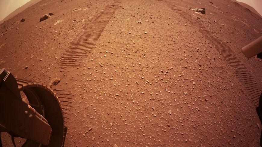 Vue depuis le rover Perseverance envoyé sur Mars par la NASA