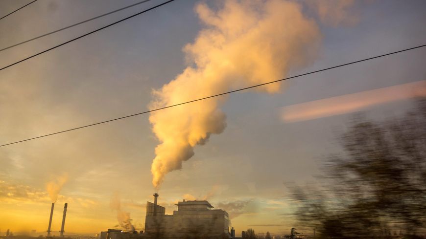 Selon Santé Publique France, la pollution continue d'être un problème de santé publique en France.