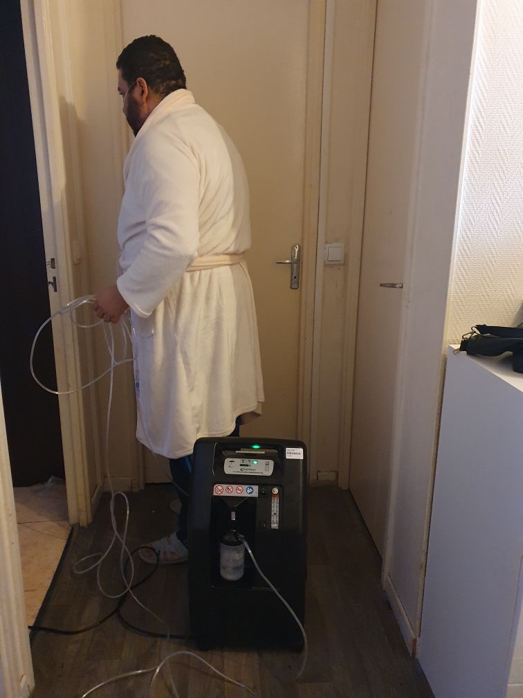 Après six jours en réa puis cinq jours en soins intensifs, ce père de famille a pu rentrer à la maison grâce à Covidom