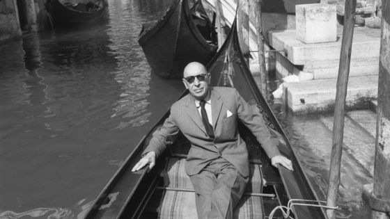 Igor Stravinsky sur une gondole à venise en 1951 ©Getty - Archivio Cameraphoto Epoche