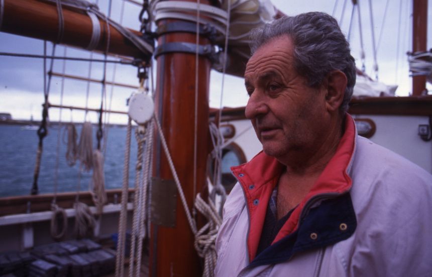 Le Père Michel Jaouen, sur le Bel Espoir, à Concarneau (09.01.1995)