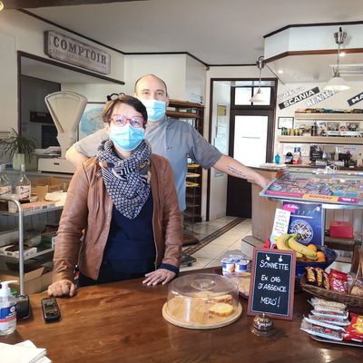 Pour Gaud et Erwan Le Manchec, propriétaires du relais le Beg ar C’hra à Plounévez-Moëdec (Côtes-d'Armor), avec le confinement c’est « l’ambiance, la convivialité des relais-routiers qui se perd ».
