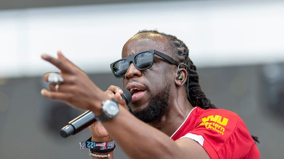 Le rappeur Youssoupha en concert pendant le Festival Solidays à l'Hippodrome de Longchamp de Paris le samedi 22 juin 2019. ©Maxppp - Denis TRASFI