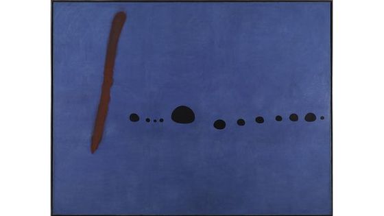 Joan Miró : Bleu II (4 mars 1961). Huile sur toile 270 x 355 cm. Collection Centre Pompidou, Paris Musée national d’art moderne. © Successió Miró / Adagp, Paris, - Centre Pompidou, MNAM- CCI/Audrey Laurans/Dist. RMN-GP