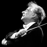 Leonard Bernstein, compositeur, chef d'orchestre et pianiste, passeur musical (Lawrence (Massachusetts), 25 août 1918 – New York, 14 octobre 1990)