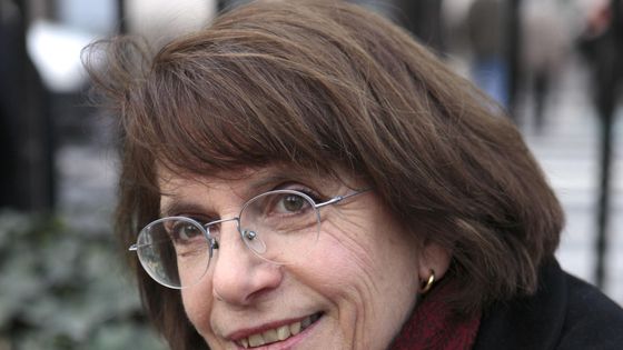 Portrait de l’écrivaine Leslie Kaplan auteure de "L’Aplatissement de la Terre suivi de Le monde et on contraire" (P.O.L). - Bamberger/P.O.L