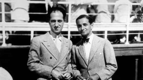 George et Ira Gershwin en 1935 - Donaldson Collection/Michael Ocs Archives/Getty Images
