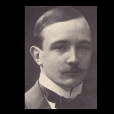 L'écrivain autrichien Robert Musil (1880-1942) vers 1900.