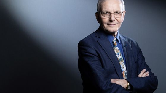 Le généticien, président de la Ligue contre le cancer, Axel Kahn, à Paris en mars 2021. ©AFP - Joël Saget