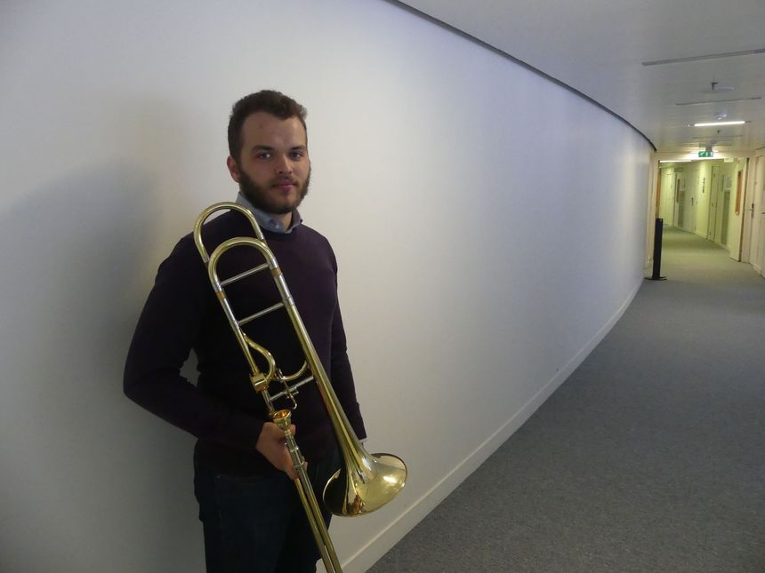 "Quatuor de trombone ou de cor... les gens en raffolent moins", juge Lucas Ounissi.