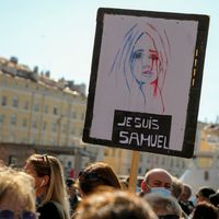 Le professeur Samuel Paty a été assassiné quelques jours après avoir tenu un cours d'éducation civique sur la liberté d'expression, où il avait présenté en classe des caricatures de Mahomet.