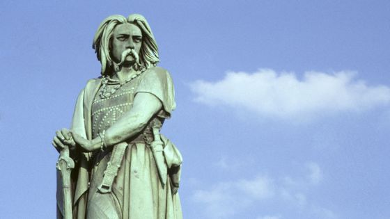 Statue de Vercingétorix à Alésia, près d'Alise-Sainte-Reine, en Côte d'Or. ©AFP - HENNEGHIEN-ANA