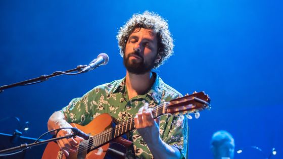 Le chanteur José González en concert au Royal Albert Hall le 20 septembre 2018 à Londres, en Angleterre. ©Getty - Robin Little / Redferns