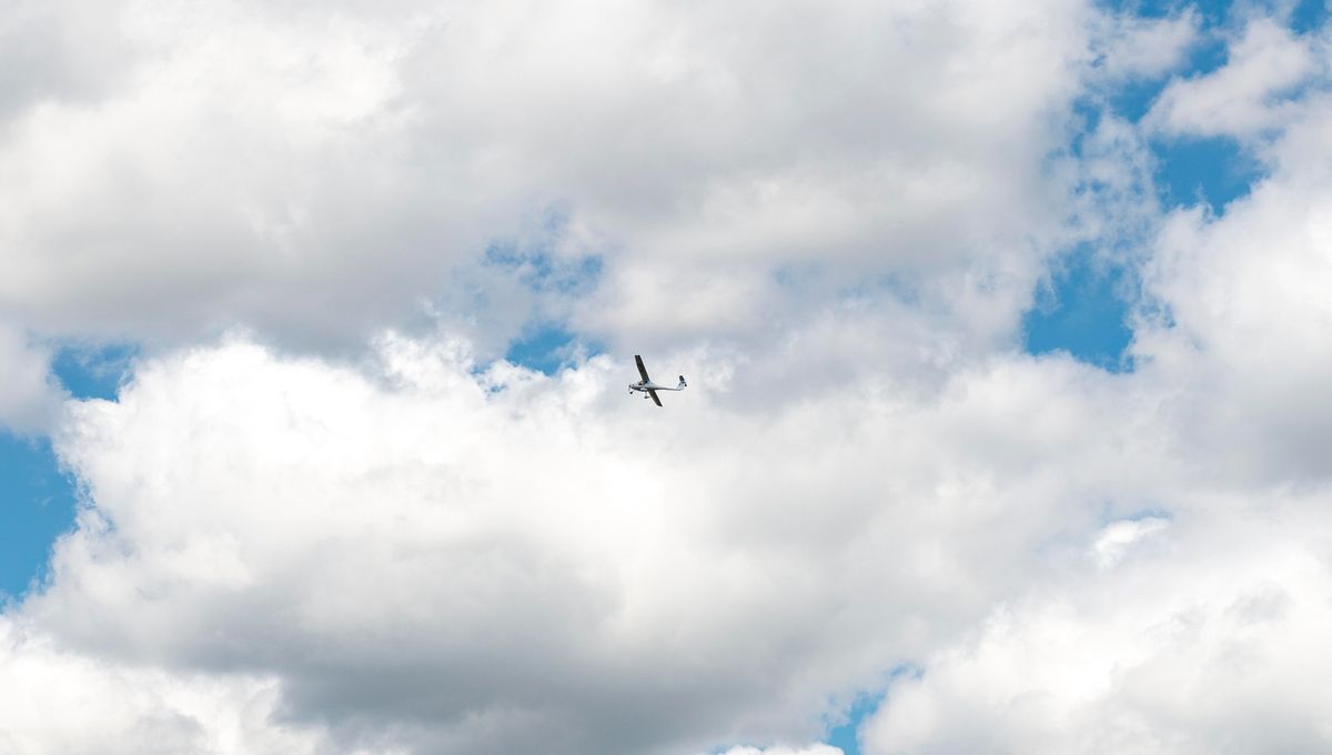 Avion Fantôme Qui A Survolé La France