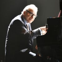 Le mandoliniste Vincent Beer-Demander et Lalo Schifrin travaillent ensemble sur les compositions du musicien argentin, réunies sur l'album "Lalo Schifrin for mandolin"