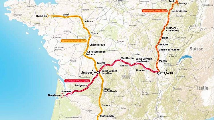 La ligne Bordeaux-Lyon : 7h30 pour un trajet de 630 kilomètres et un billet entre 30 et 40 euros. Deux autres lignes voyageurs sont à l'étude : Lyon-Thionville et Toulouse-Rennes.
