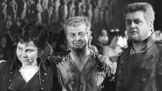 Fidelio de Beethoven avec Christa Ludwig dans le rôle de Léonore (Berlin, 16 mars 1928 - Klosterneuburg, 24 avril 2021), Franz Crass (Rocco) et James King (Florestan) ©Getty - Photo by Gerhard Rauchwetter/picture alliance via Getty Images