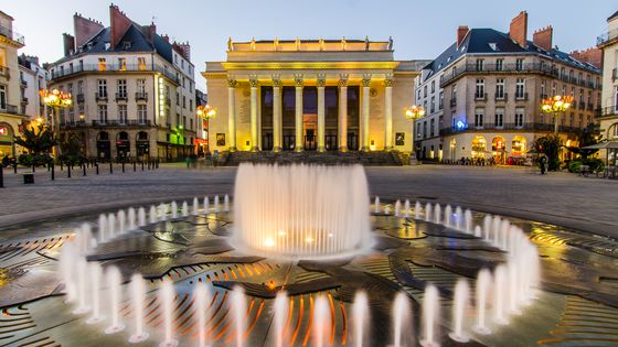 La Folle Journée de Nantes aura lieu du 28 au 30 mai 2021 ©Getty - Place Graslin à Nantes