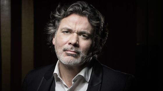 Le réalisateur Christophe Barratier pour son nouveau film, Envole moi, qui sortira le 19 mai 2021 - JOEL SAGET / AFP
