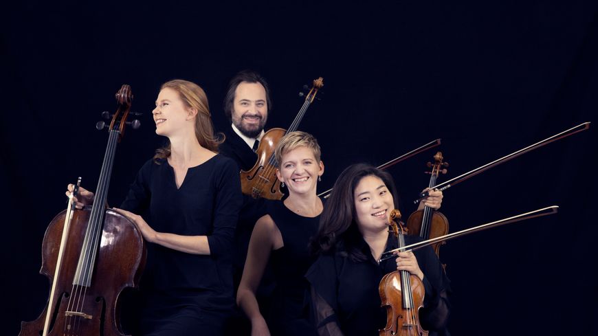 La formation est actuellement composée de Vineta Sareika et Suyoen Kim (violons), Gregor Sigl (alto) et Harriet Krijgh au violoncelle.
