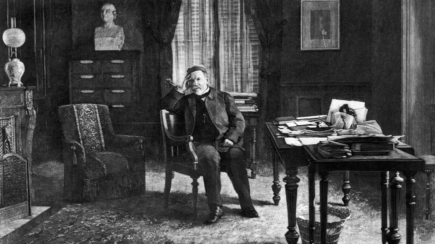Louis Pasteur dans son bureau en 1890.