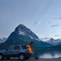 Le SUV, de l'anglais "Sport Utility Vehicle", cette catégorie de véhicules plutôt mal aimés a le vent en poupe et continue de rencontrer un vif succès.