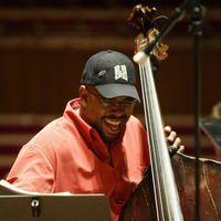 Le contrebassiste Christian McBride en répétition à l'opéra de Sydney en 2005