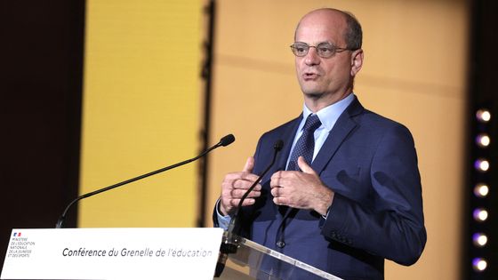 Le ministre de l'Education Jean-Michel Blanquer ce mercredi 26 mai 2021 à Paris ©AFP - GEOFFROY VAN DER HASSELT