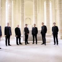 Antoine Guerber (à gauche) et l'ensemble Diabolus in Musica, en 2018