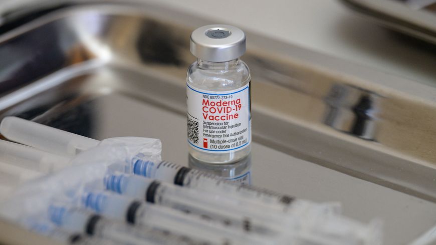 Le vaccin anti-Covid Moderna est l'un des deux sur le marché à utiliser la technique de l'ARN messager.