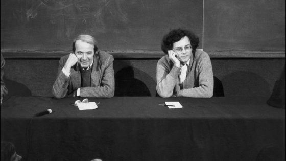 Gilles Deleuze et Félix Guattari, en 1980, date de la parution de leur livre commun "Mille Plateaux" ©Getty - Marc Gantier
