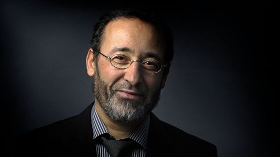 Tareq Oubrou, imam et recteur de la grande mosquée de Bordeaux ©AFP - JOËL SAGET