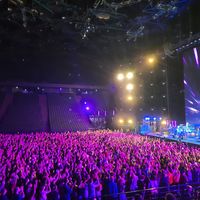 Dans l’AccorHotels Arena, à Bercy, ce samedi soir 29 mai 2021. Organisé par les professionnels du spectacle et les scientifiques, ce test doit permettre de définir de nouvelles règles et la réouverture des grandes salles.