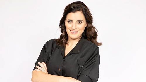 Sandrine Sarroche, chansonnière, humoriste, actrice...
