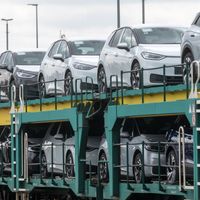 En pleine pandémie, et alors que le marché automobile s'est effondré, celui des véhicules électriques a crû de 140 % en Europe entre début 2020 et début 2021, devançant le marché chinois.