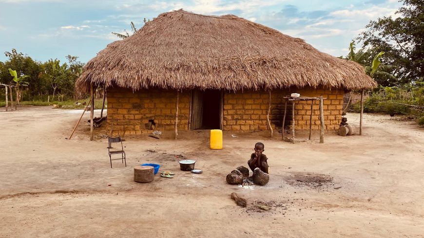 Une case à Ito Mission, village de 288 habitants.