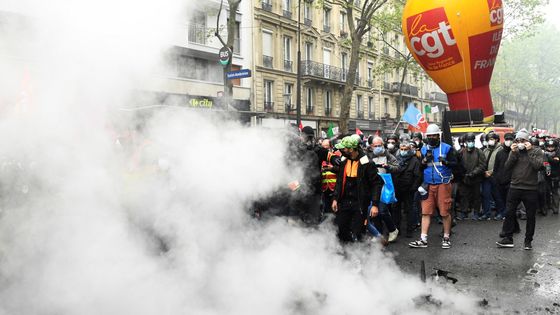 Photo prise à Paris lors de la manifestation du 1er mai 2021. ©AFP - BERTRAND GUAY
