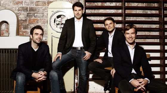 Le Quatuor Modigliani : (g-d) Laurent Marfaing, alto - Amaury Coeytaux, 1er violon - Loïc Rio, 2nd violon - François Kieffer, violoncelle - Photo by Marie Staggat / Mirare