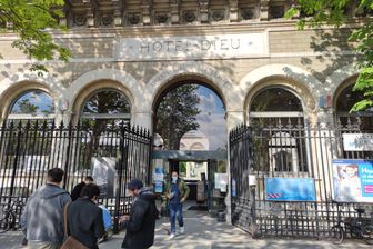 L'Hôtel-Dieu à Paris fait partie des hôpitaux où ont lieu des consultations dédiées L'Hôtel-Dieu à Paris fait partie des hôpitaux où ont lieu des consultations dédiées