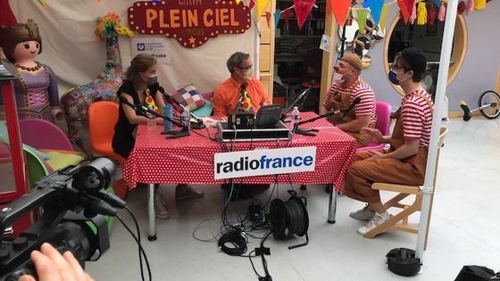 Le studio radio de l'espace Plein Ciel à l'hôpital Necker ©Radio France - Manoushak Fashahi
